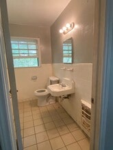 121 E 44th St in Houston, TX - Building Photo - Building Photo