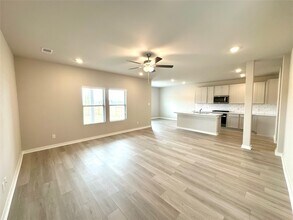 12198 Ridge Top Dr in Panorama Village, TX - Building Photo - Building Photo