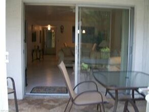 1001 Foxfire Ln-Unit -106 in Naples, FL - Building Photo - Building Photo