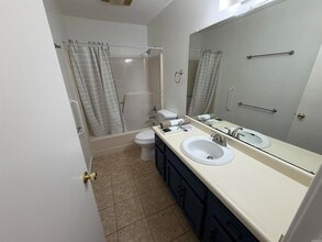 12 Southland Ct in Maumelle, AR - Foto de edificio - Building Photo