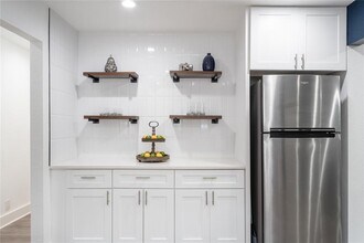 1406 Waldorf Ave in Austin, TX - Building Photo - Building Photo