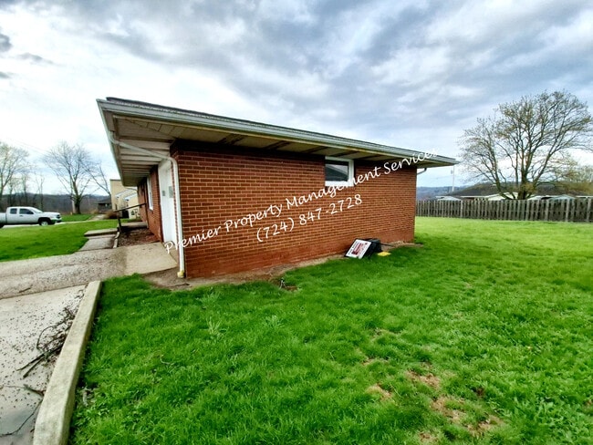 1820 9th Ave in Freedom, PA - Building Photo - Building Photo