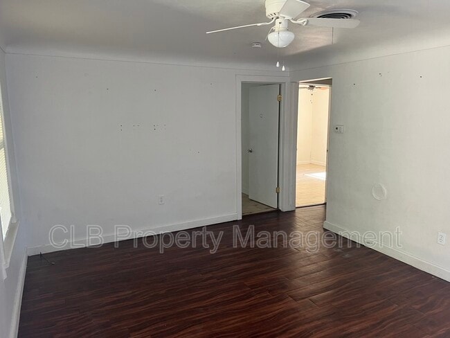 12 William Dr in Daytona Beach, FL - Building Photo - Building Photo