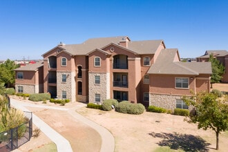Dakota Arms Apartments in Lubbock, TX - Building Photo - Building Photo