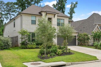 981 Cortez Creek Dr in Conroe, TX - Building Photo - Building Photo