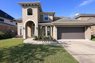 2406 Trocadero Ln in League City, TX - Building Photo