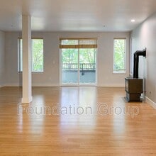 4038 Stone Way N in Seattle, WA - Building Photo - Building Photo