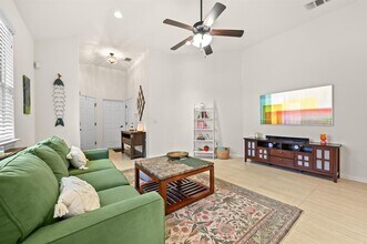 9515 Tanager Way in Austin, TX - Building Photo - Building Photo