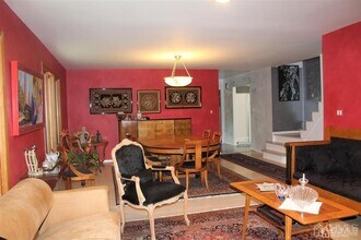 16 Monica Dr in Edison, NJ - Building Photo - Building Photo