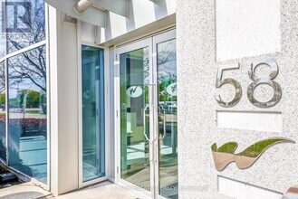 58 Marine Parade Dr in Toronto, ON - Building Photo - Building Photo