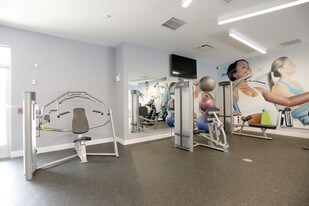 Coopers Place in Newark, DE - Building Photo