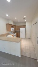4936 Marina Palms Dr in Port Richey, FL - Foto de edificio - Building Photo