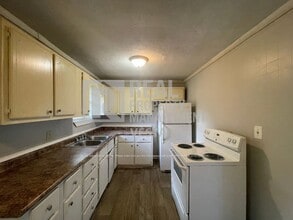 4940 Faubus Ave in Macon, GA - Building Photo - Building Photo