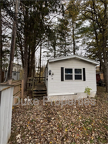 26 Chapin St in Seneca Falls, NY - Building Photo