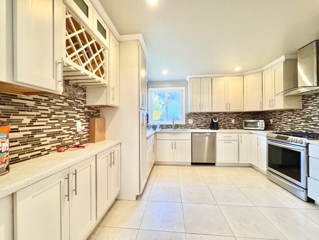 property at 2536 W Ave 130th