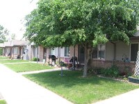 Fellowship Apartments in North Manchester, IN - Foto de edificio - Building Photo