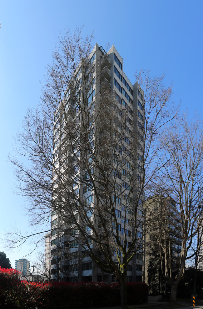 The Sandpiper in Vancouver, BC - Building Photo - Building Photo