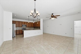 954 E Broadway St in Oviedo, FL - Building Photo - Building Photo