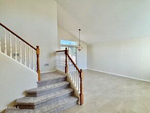 211 E Constitution Dr in Gilbert, AZ - Building Photo - Building Photo