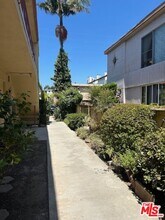 12766 Pacific Ave in Los Angeles, CA - Building Photo - Building Photo