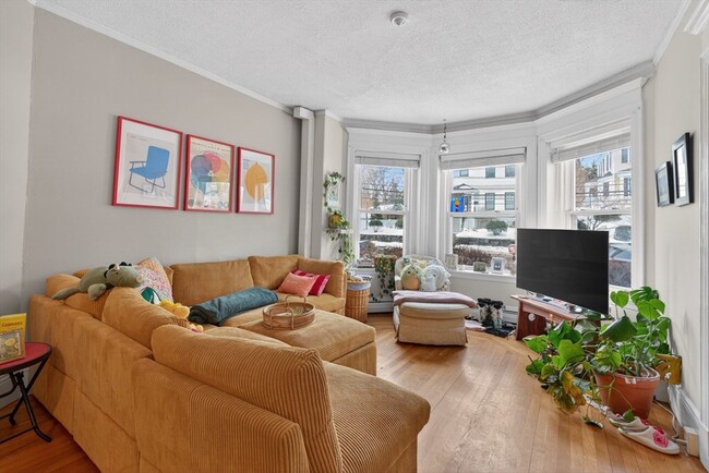 property at 811 Washington St