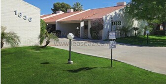 1336 E Maryland Ave in Phoenix, AZ - Building Photo