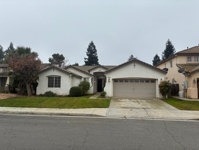 property at 2555 E Houston Ave