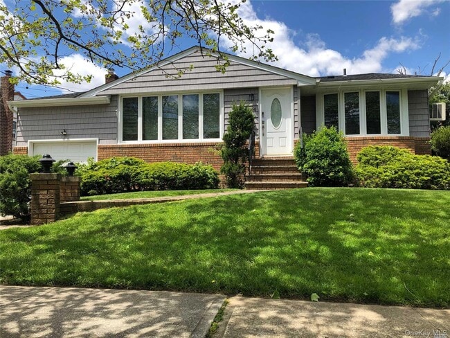 property at 544 Cedarwood Dr