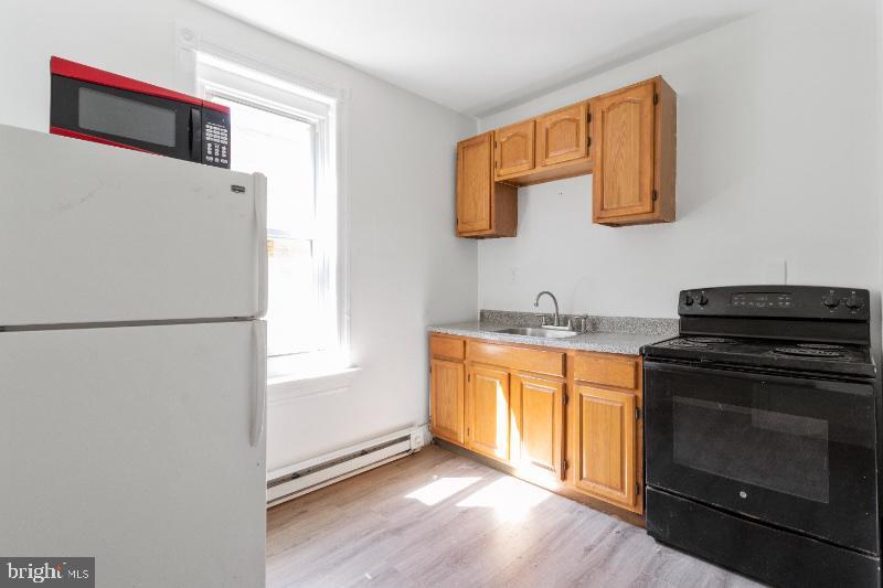 410 N 53rd St in Philadelphia, PA - Building Photo