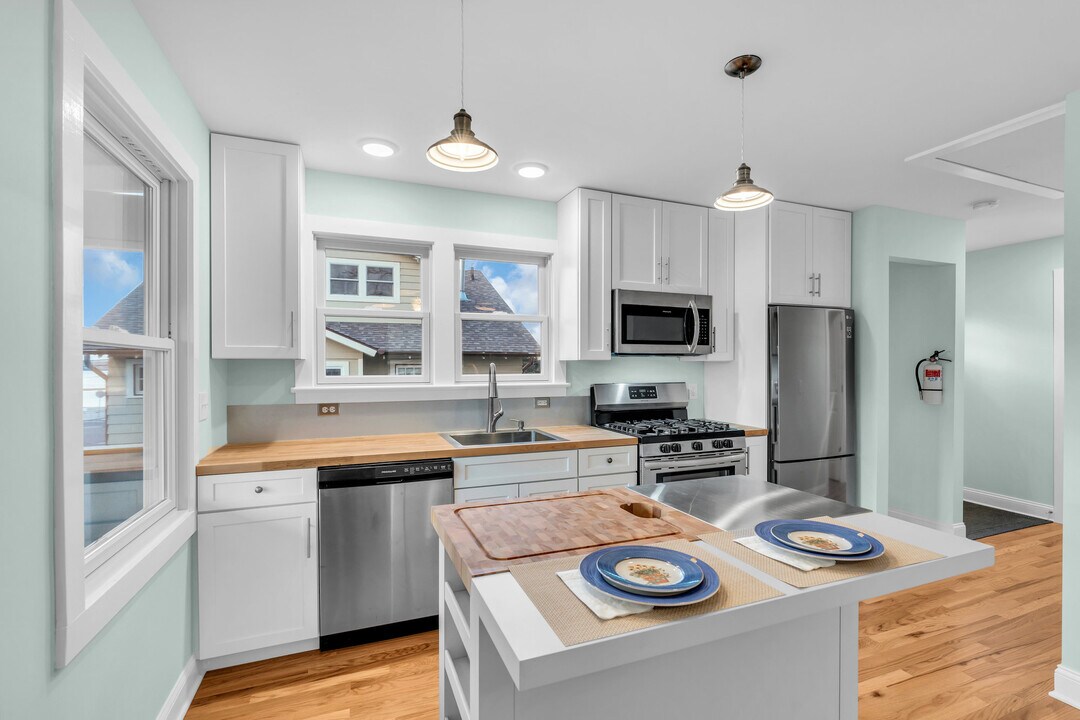 1206 River Rd in Belmar, NJ - Building Photo