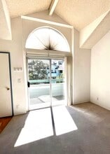 26758 Claudette St, Unit 430 in Santa Clarita, CA - Building Photo - Building Photo