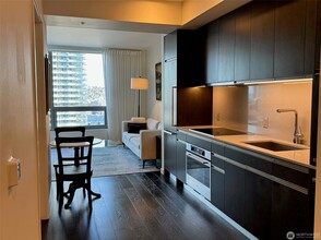 1808 Minor Ave, Unit 1907 in Seattle, WA - Foto de edificio - Building Photo