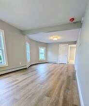 121 Whitman St in New Bedford, MA - Building Photo - Building Photo