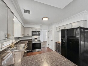 2616 Inverary Cove in Memphis, TN - Building Photo - Building Photo