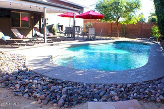 8613 E Laredo Ln in Scottsdale, AZ - Building Photo - Building Photo