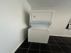 4108 Whirlaway Dr in Pasadena, TX - Building Photo - Building Photo