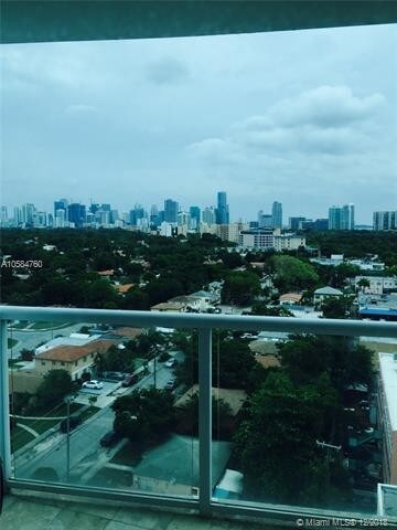 1401 SW 22nd St-Unit -1403 in Miami, FL - Building Photo - Building Photo