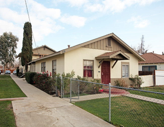 708-712 30th St in Bakersfield, CA - Building Photo - Building Photo