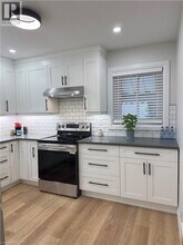 232 Rodgers Rd in Hamilton, ON - Building Photo - Building Photo