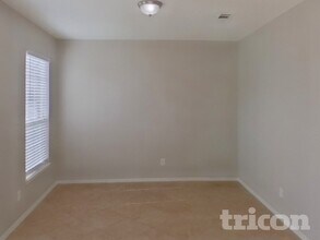 1626 Rancho Dr in Mesquite, TX - Foto de edificio - Building Photo