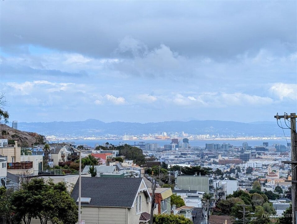 4521 17th St in San Francisco, CA - Foto de edificio