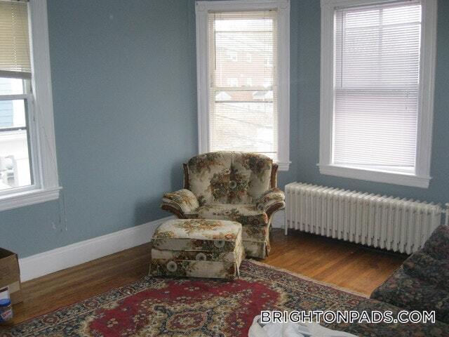 16 Dighton St, Unit 2 in Boston, MA - Building Photo - Building Photo