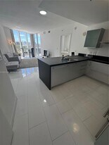 18201 Collins Ave, Unit 608 in Sunny Isles Beach, FL - Building Photo
