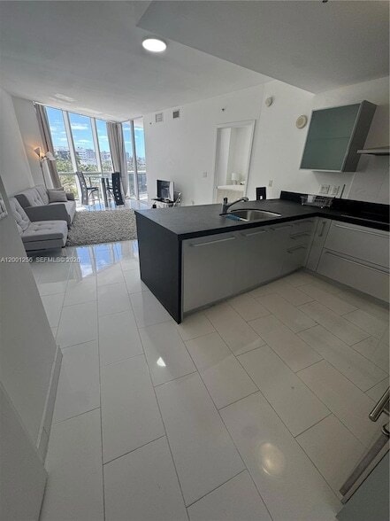 property at 18201 Collins Ave
