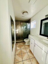 16770 San Bernardino Ave in Fontana, CA - Foto de edificio - Building Photo