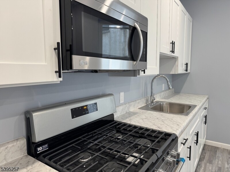 155 Clifton Ave in Newark, NJ - Building Photo