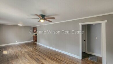 34 Biscayne Blvd in Rossville, GA - Foto de edificio - Building Photo