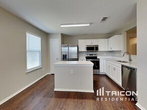 5448 Kleberg Dr in Grand Prairie, TX - Building Photo - Building Photo