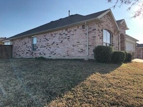 912 Tabasco Trail in Arlington, TX - Building Photo - Building Photo