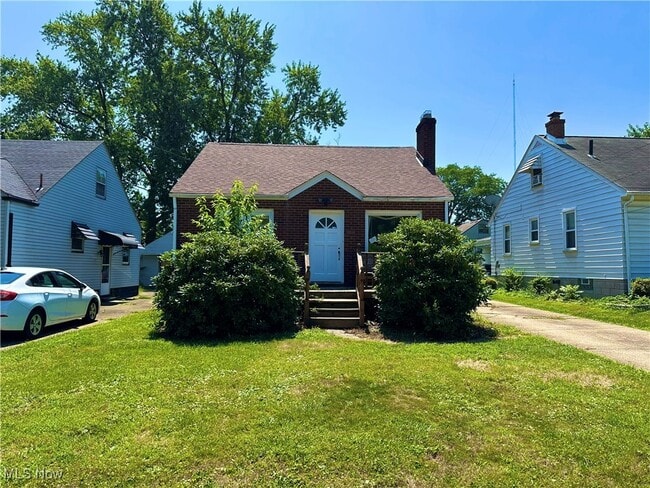property at 815 Detroit Ave